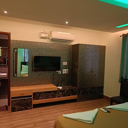 Umino Beach Resort Τσενάι Εξωτερικό φωτογραφία