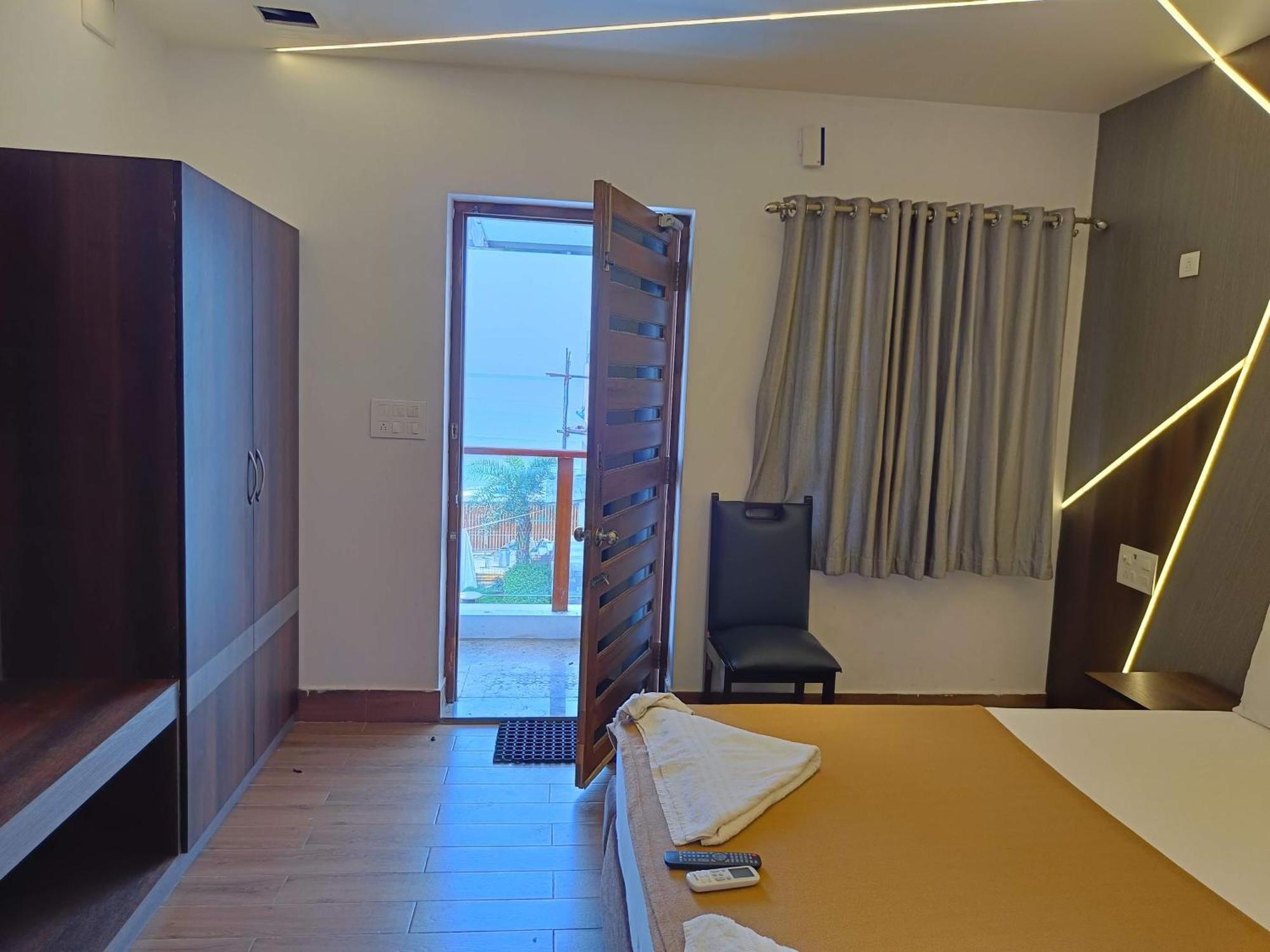 Umino Beach Resort Τσενάι Εξωτερικό φωτογραφία
